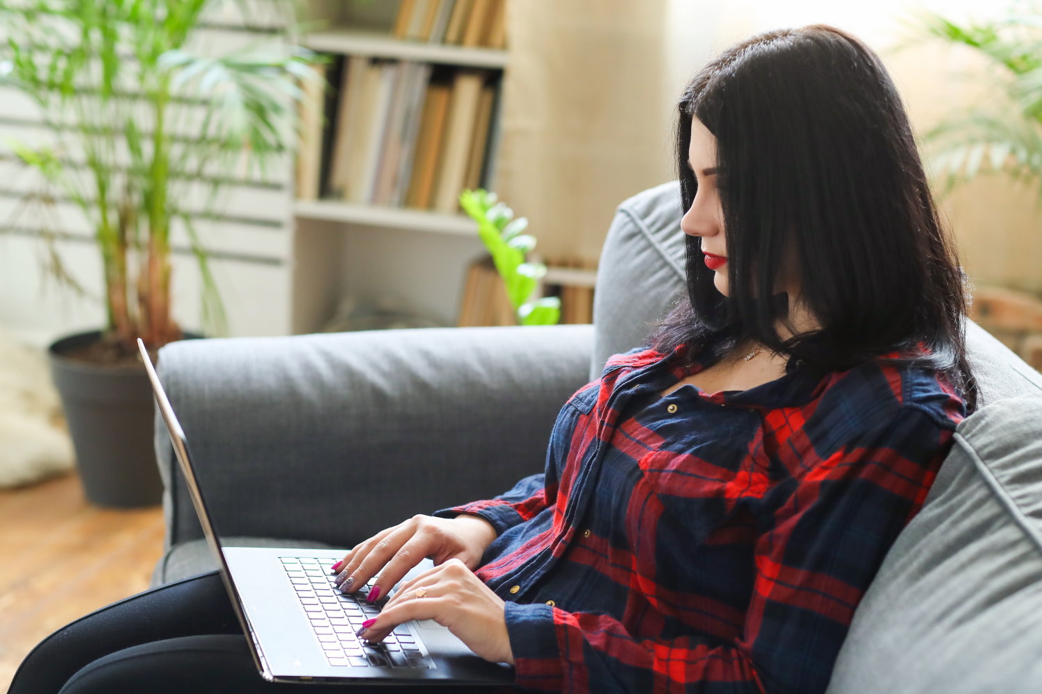 Dlaczego laptopy Lenovo ThinkBook 13s G2 są jednak tak popularne?