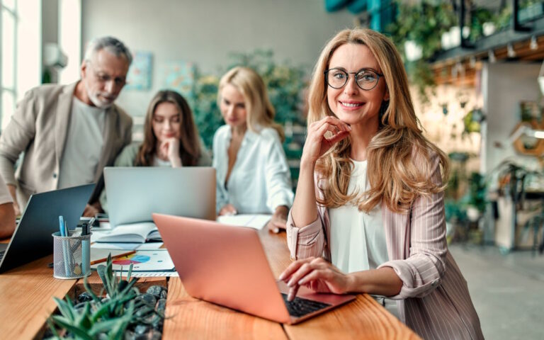 Dell Precision 14 5470 to profesjonalny notebook, który został stworzony z myślą o najbardziej wymagających użytkownikach